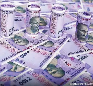 Insurance vs Mutual Funds: Better option of investment for millennial today